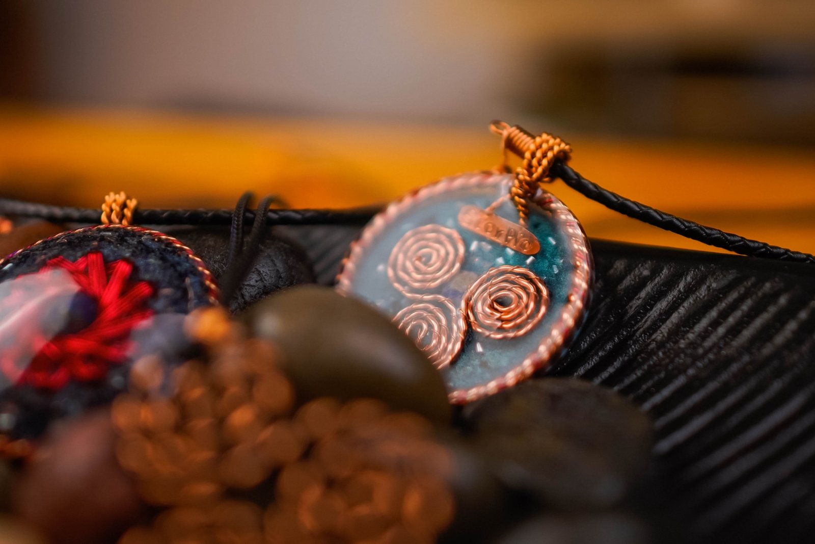 Tensor Ring and triskelion embedder in resin