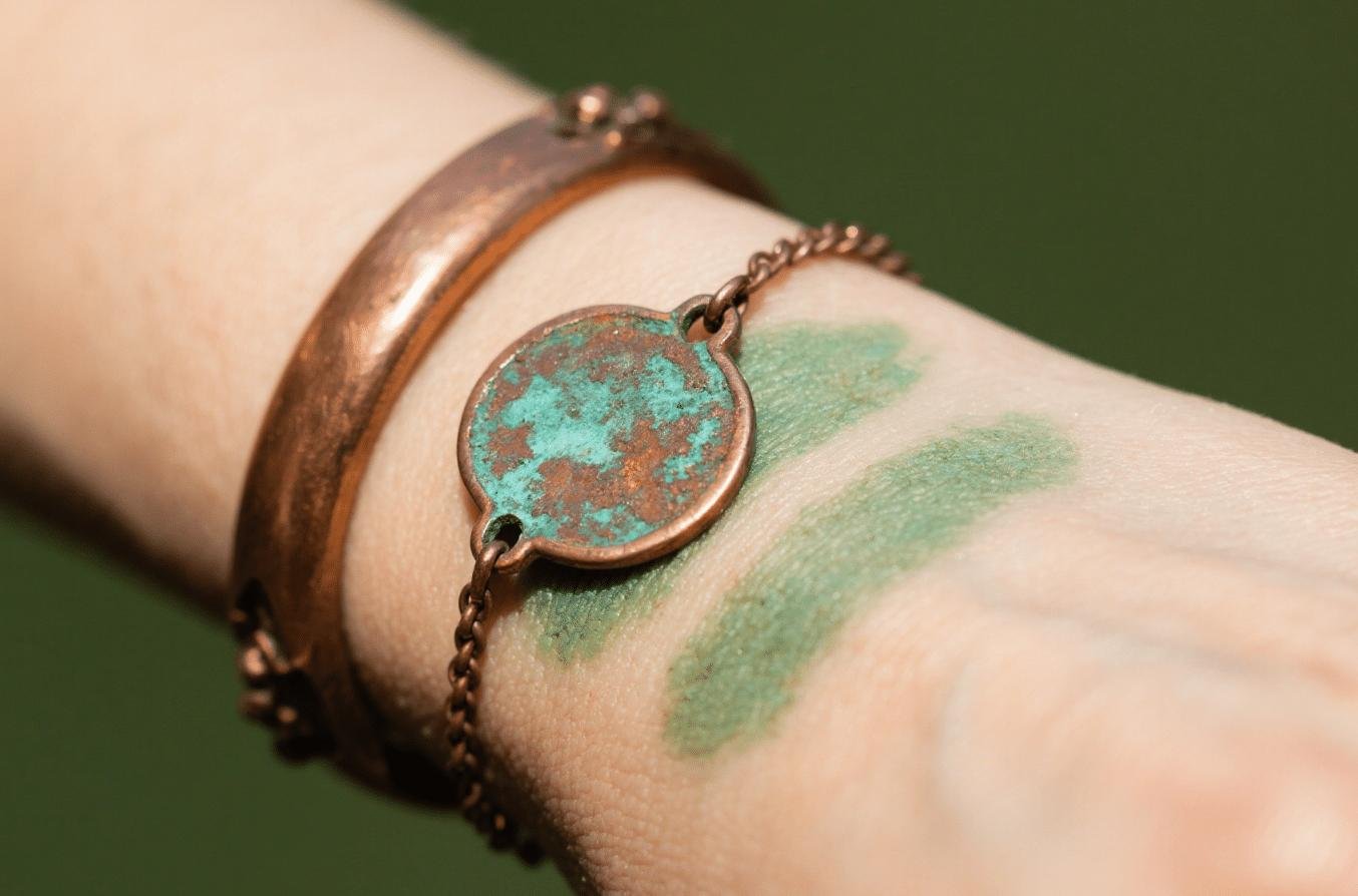 Copper Benefits on Skin: Patina, Oxidation, and the Real Science Behind It